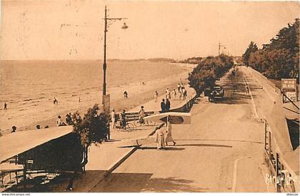17 - Chatelaillon Plage - La Plage - Automobiles - CPA - Oblitération ronde de 1938 - Voir Scans Recto-Verso