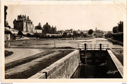 CPA CHATILLON-en-BAZOIS Gare du Canal Nievre (100258)