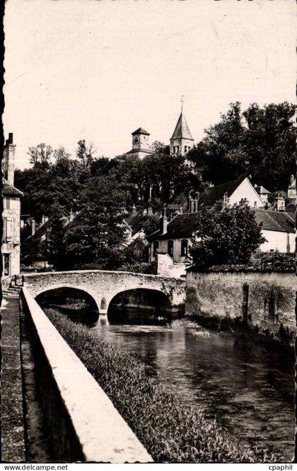 CPA Chatillon sur Seine Le Pertuis au loup