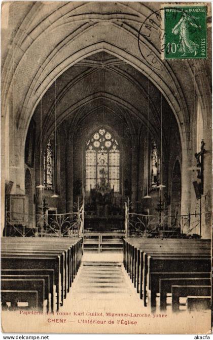 CPA Cheny interieur de l'eglise (1478326)