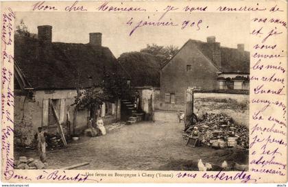 CPA Cheny une ferme en Bourgogne (1478309)