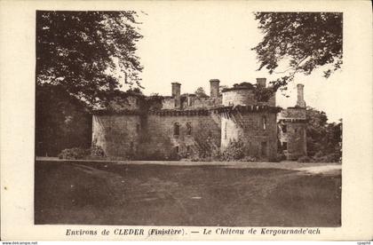 CPA Environs de Cleder Le Chateau de Kergournade ach