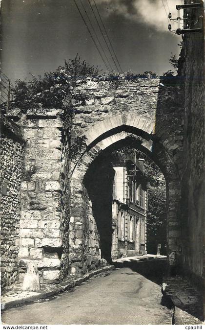 CPM Clermont Oise Porte Noitel