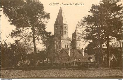 CPA Cluny Jardin de l'Abbatiale