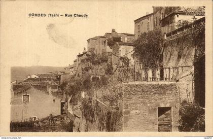 Cordes - Rue Chaude - CPA