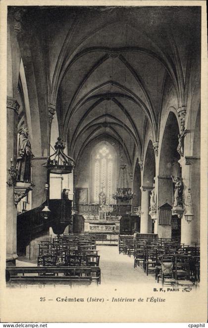 CPA Cremieu Interieur De I'Eglise