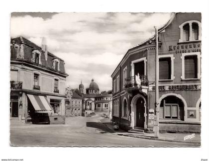 57 MOSELLE - CREUTZWALD Place du Marché