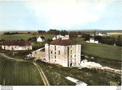Cruzy le châtel - Château de Meaulnes
