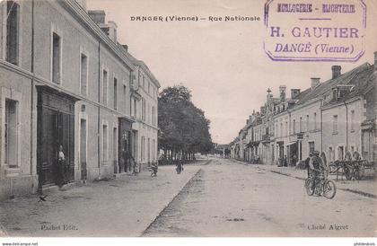 VIENNE  DANGE- SAINT ROMAIN   rue nationale