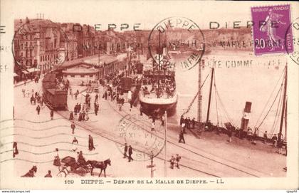 CPA Dieppe Depart De La Malle De Dieppe Bateau