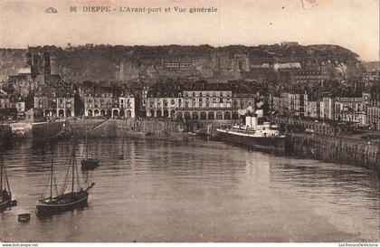 FRANCE - Dieppe - Avant Port - Vue générale - Bateaux - Paquebot - transport - Château - Musée - Carte Postale Ancienne