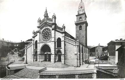 CPM Digne La Cathedrale