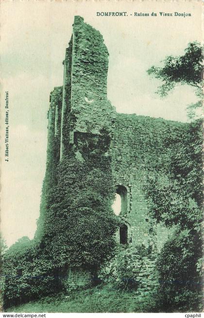CPA DOMFRONT Ruines du vieux donjon
