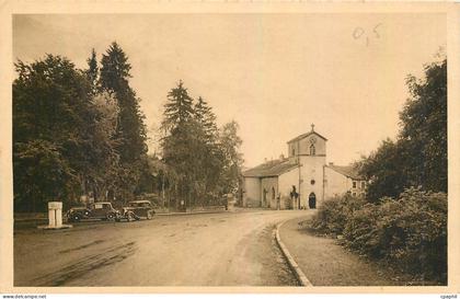 CPA Domremy la Pucelle Arrivee au Village