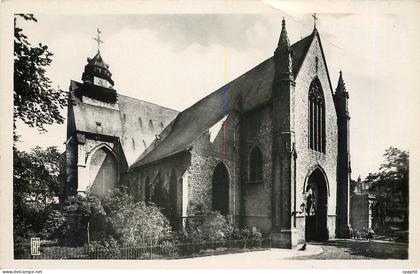 CPA DOUAI-L'Eglise Notre Dame
