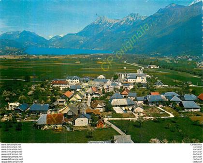 74.  DOUSSARD .  Vue aérienne .