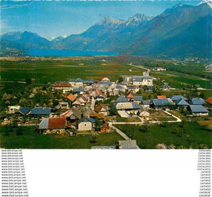 74.  DOUSSARD .  Vue aérienne .