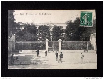83  Draguignan  La Préfecture