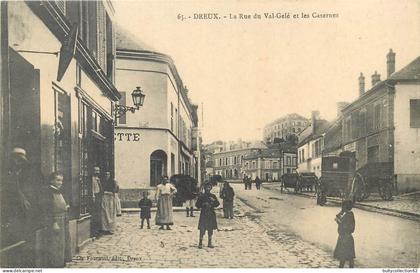 CPA Dreux  28/61