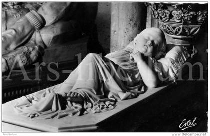 CPA / postcard / France / Chapelle royale de Dreux / chapelle Saint-Louis / tombeau de Mademoiselle de Montpensier