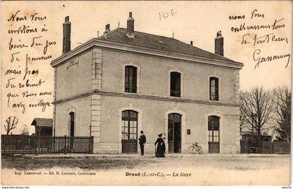 CPA DROUE - La Gare (741143)