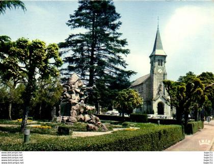 Dun le Palestel - l'église et le square