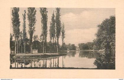 CPA Ermenonville Le Parc L'Ile des Peupliers