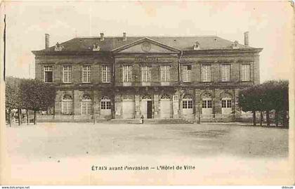 Carte Postale Ancienne - 55 - Etain - Etain avant l'invasion - L'Hotel de Ville - Animée - CPA - Voir Scans Recto-Verso