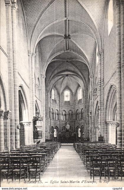 CPA Etampes Eglise saint Martin d Etampes