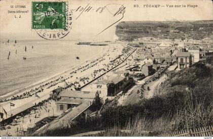 Fecamp - Vue sur la Plage - CPA