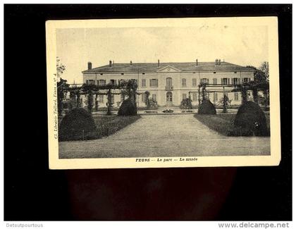FEURS Loire 42 : le parc public : le musée
