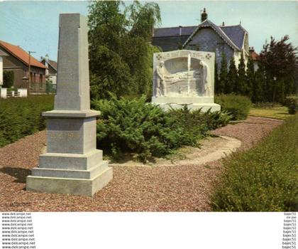 Friville Escarbotin - Le monument aux morts
