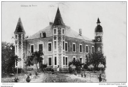 D40 -  VUE ANIMEE DU CHATEAU DE BUROS près GABARRET