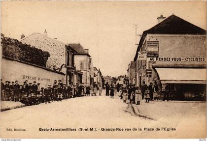 CPA GRETZ-ARMAINVILLIERS - Grande-Rue vue de la Place de (249840)