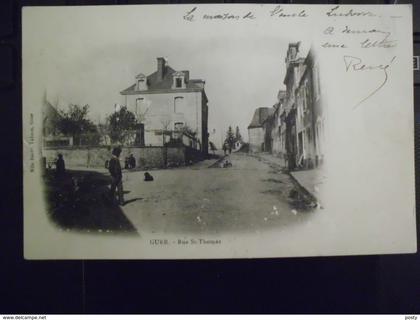 CPA - GUER-COETQUIDAN - RUE SAINT-THOMAS - Carte Nuage - n/b - 1903 -
