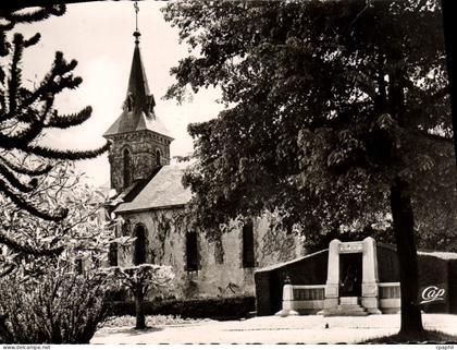 CPA Gueret Un Coin Du Jardin Public