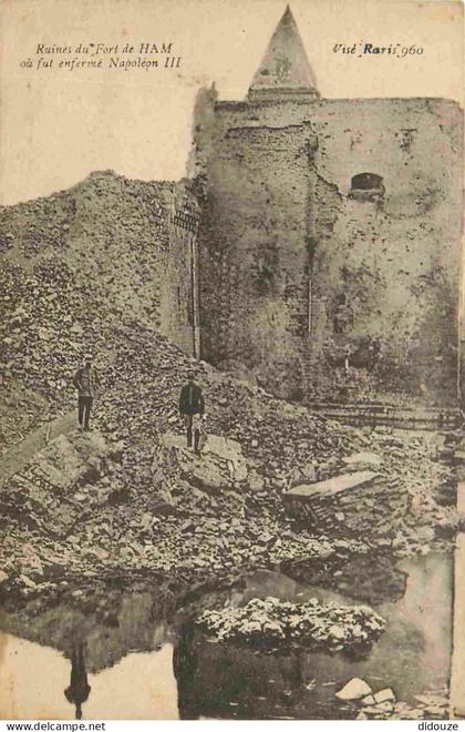 Carte Postale Ancienne - 80 - Ham - Ruines du fort de Ham où fut enfermé Napoléon III - Animée - CPA - Voir Scans Recto-