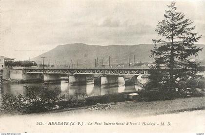 CPA Hendaye le pont international d'Irun a Hendaye