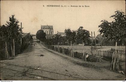 44 - HERBIGNAC - avenue de la gare
