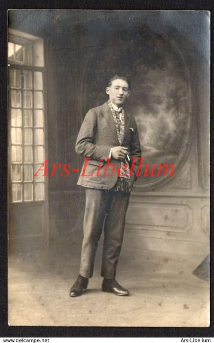 RPPC / photo ancien / foto postkaart / carte de postale / 2 scans / homme / man / J. Desprats / Hirson