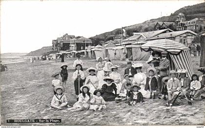 CPA Houlgate Sur la plage