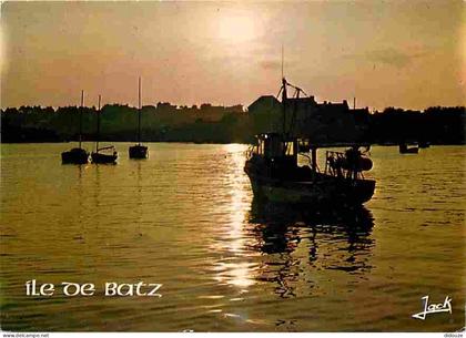 Carte Postale - 29 - Ile de Batz - Le Port - Coucher de Soleil - Voir Scans Recto Verso