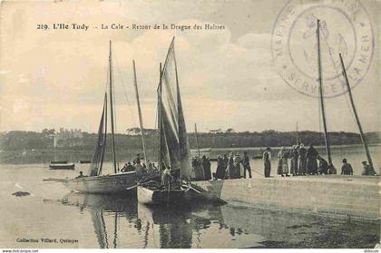 Carte Postale Ancienne - 29 - Ile Tudy - La cale - Retour de la drague des huîtres - Animée - Bateaux - Ostréiculture -