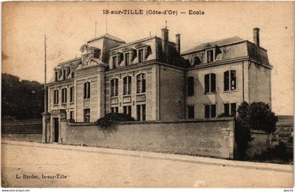 CPA Is-Sur-Tille Ecole FRANCE (1375525)