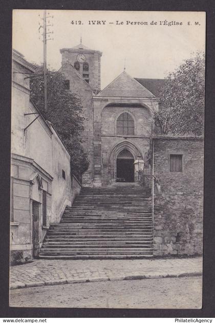 Vintage postcard France Ivry-sur-Seine St Pierre Church Steps Street View 1913