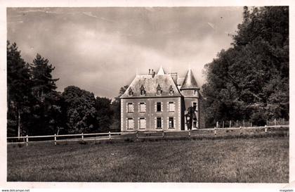 L'Hermenault : château des Moullières (cpsm)
