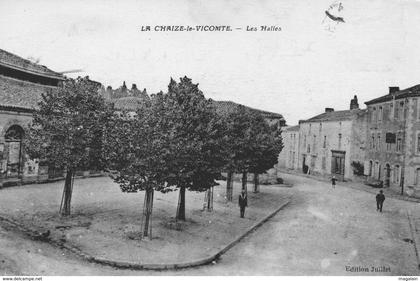La Chaize le Vicomte : les halles