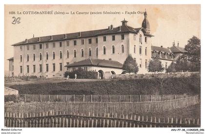 AVUP7-0419-38 - LA COTE-SAINT-ANDRE - La caserne - Facade ouest