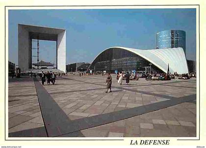 92 - La Défense - Le CNIT et la Grande Arche - Carte Neuve - CPM - Voir Scans Recto-Verso