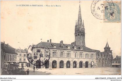 ABRP10-35-0940 - LA-GUERCHE-DE-BRETAGNE - place de la mairie